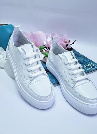 Жіночі шкіряні кеди білого кольору, арт к00603