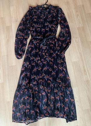 Плаття, сукня