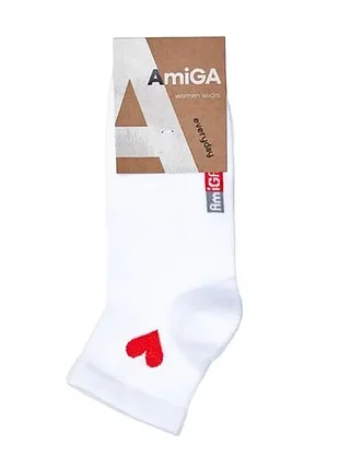 Носки женские amiga средние, белые с красным сердцем сбоку, размер 36-40