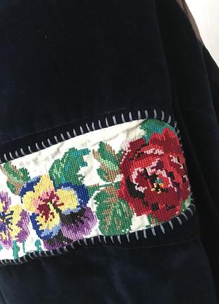 Сукня-сарафан з вишивкою(антикварна)національні мотиви.