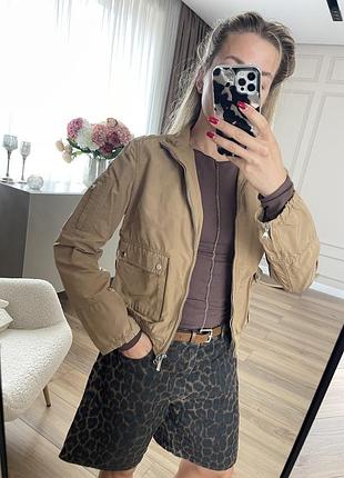 Вітровка gant