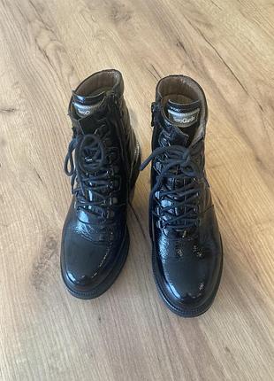 Черевики жіночі шкіряні