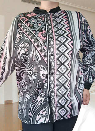 Стильна сучасна блузка