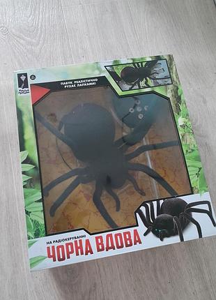 Дитяча іграшка павук на радіокеруванні