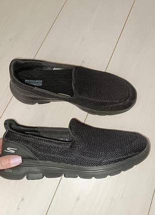 Кроссовки, макасины, тапки skechers 41 -42 размер