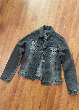 Джинсова сіра куртка s