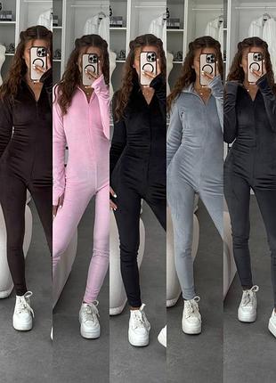 Женский велюровый комбинезон со скрытой молнией комбез