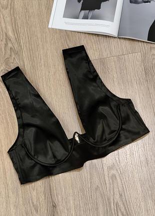 Топ атласный