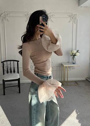 Праздничный лонгслив с манжетами органза обтягивающий вискоза мягкий кофта