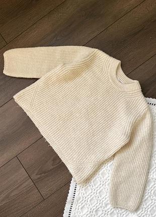 Молочна бежева біла вʼязана кофта светр zara зара для дівчинки 4-5 років 110 см