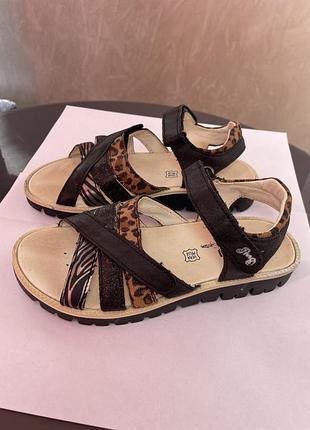 Босоніжки дитячі primigi, 33 розмір