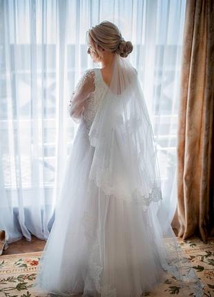 Сукня весільна жіноча з корсетом і мереживними рукавами, фатин білий, розмір 48