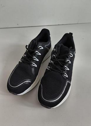 Кроссовки женские next