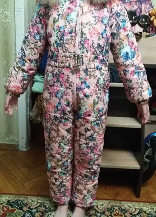 Зимний комбинезон для девочки