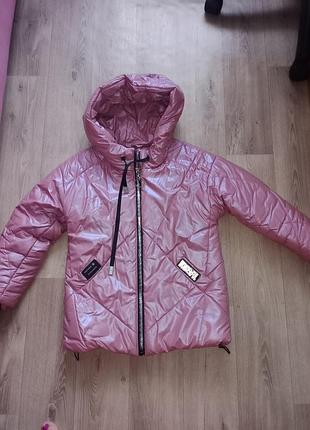 Курточка теплая