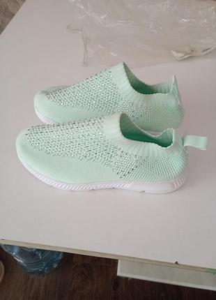 Кроссовки, мокасины, кроссовки