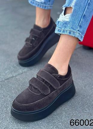 Женские кеды на липучках натуральная замша коричневые, замшевые кроссовки на платформе в цвете шоколад 66002