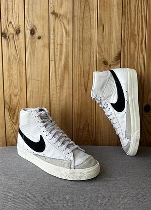 Шкіряні осінні високі кросівки кеди взуття nike blazer