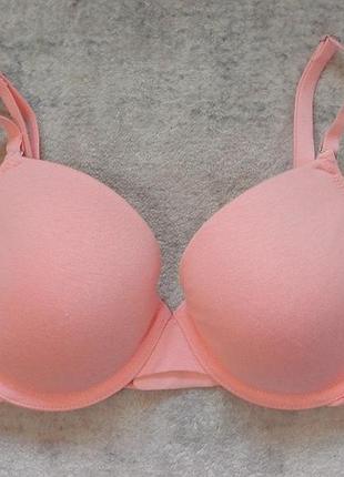 Бюстгальтер жіночий