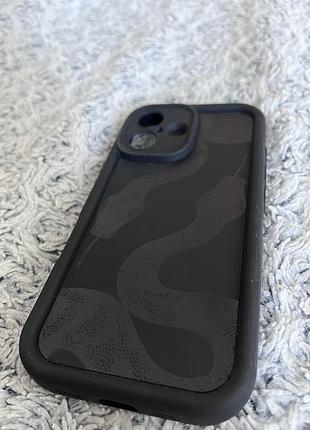 Чохол на айфон 15 про зі зміями