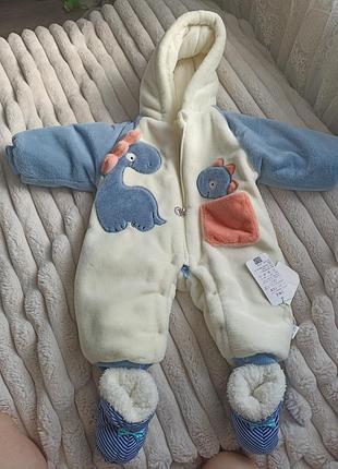 Детский теплый комбинезон с бурочками