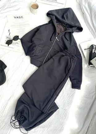 Костюм женский