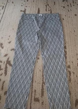 Супер красивые,качественные ,стрейч брюки, зауженные. isolde.