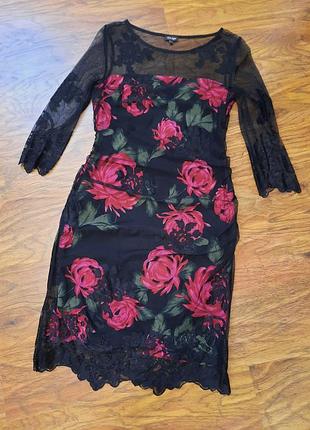 Гипюровое шикарное платье  м размер.