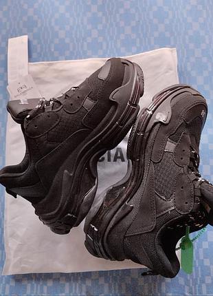 Кроссовки баленсиага  размер 37 длина стельки 24 мешок