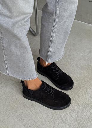 Черные замшевые туфли на шнуровке анатомический носик