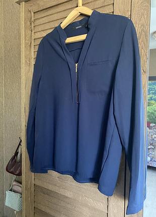 Блузка з золотою молнією