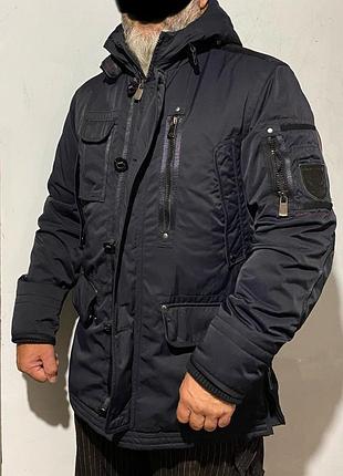 Зимова куртка milestone