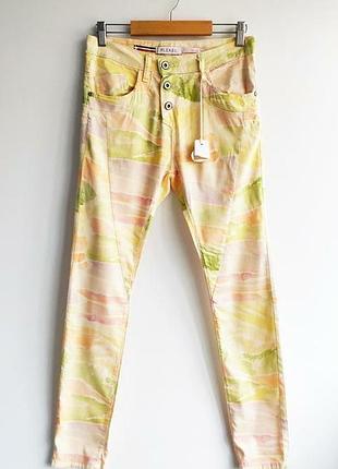 Нові жіночі брюки please