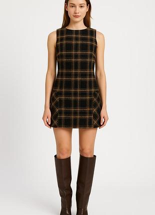 Вовняна сукня hobbs