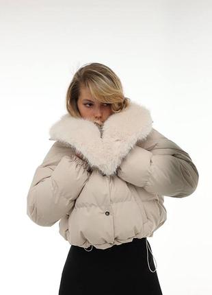 Пуховик котроткий з хутром