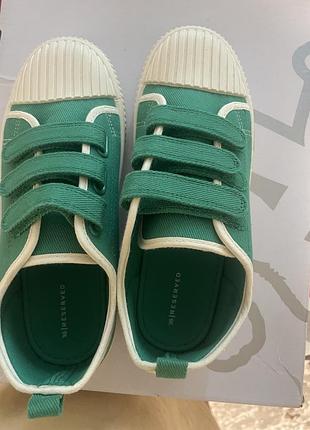 Кеди нові зелені