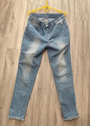 Джинсы, штаны с стразами