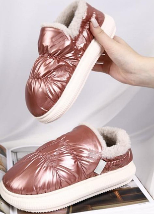 Капці//тапки//дутики