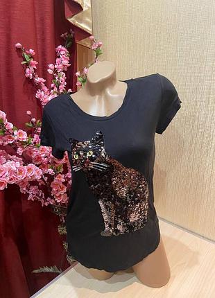 Женская вискозовая футболка с паетками принт кот h&m p.s