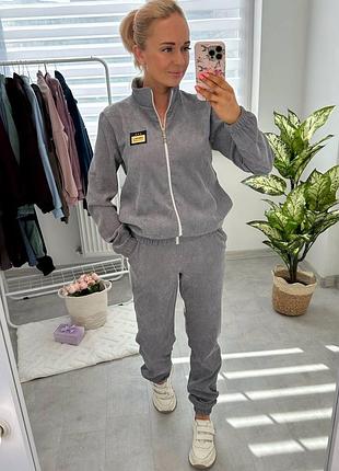 Вельветовый костюм