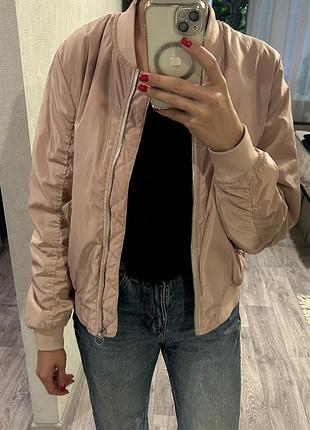 Бомбер жіночий