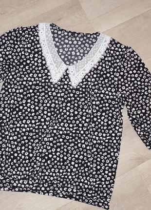 Кофточка с шикарным воротничком