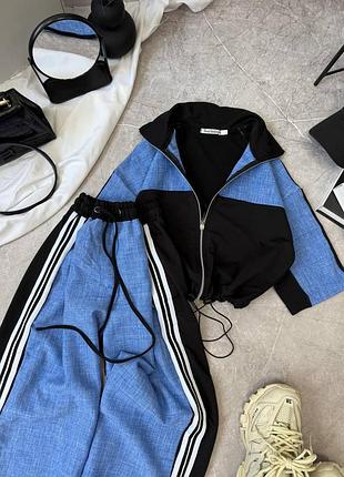 Костюм женский