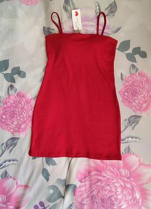 Красное короткое мини платье на бретелях р 42/46