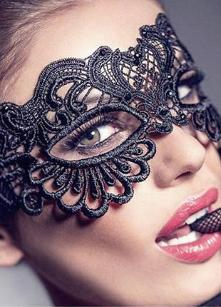 Маска ажурная на лицо