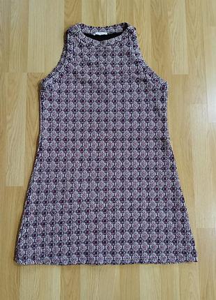 Трендовое коктейльное платье вышито золотым люрексом zara