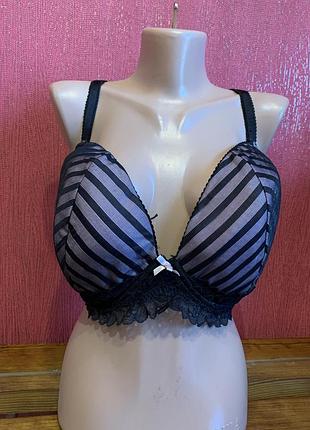Якісний бюстгальтер на пишні груди ann summers