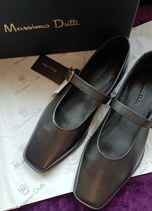 Класичні жіночі туфлі massimo dutti