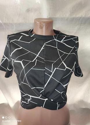 Топ футболка жіночій