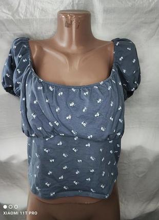 Футболка жіноча